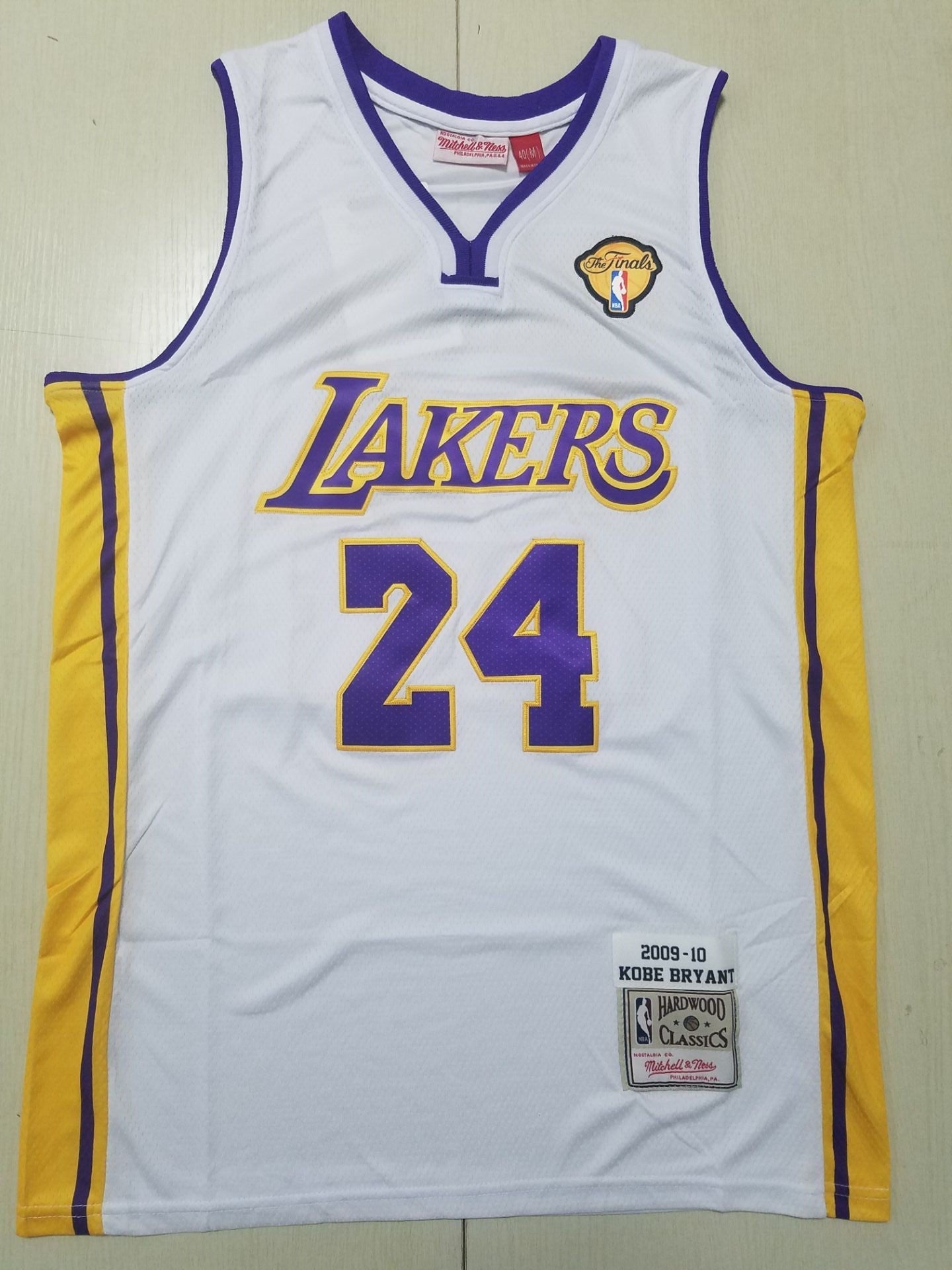 Los Angeles Lakers Kobe Bryant #24 2010 Finals Edition White & Yellow Jersey