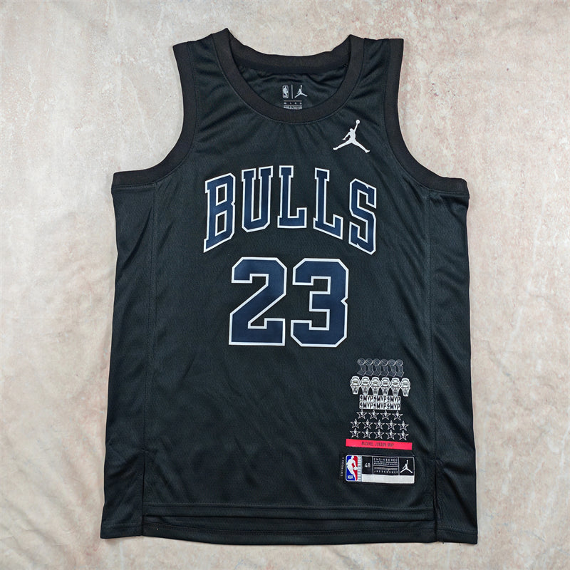 Chicago Bulls Michael Jordan Legacy Edition (Black)