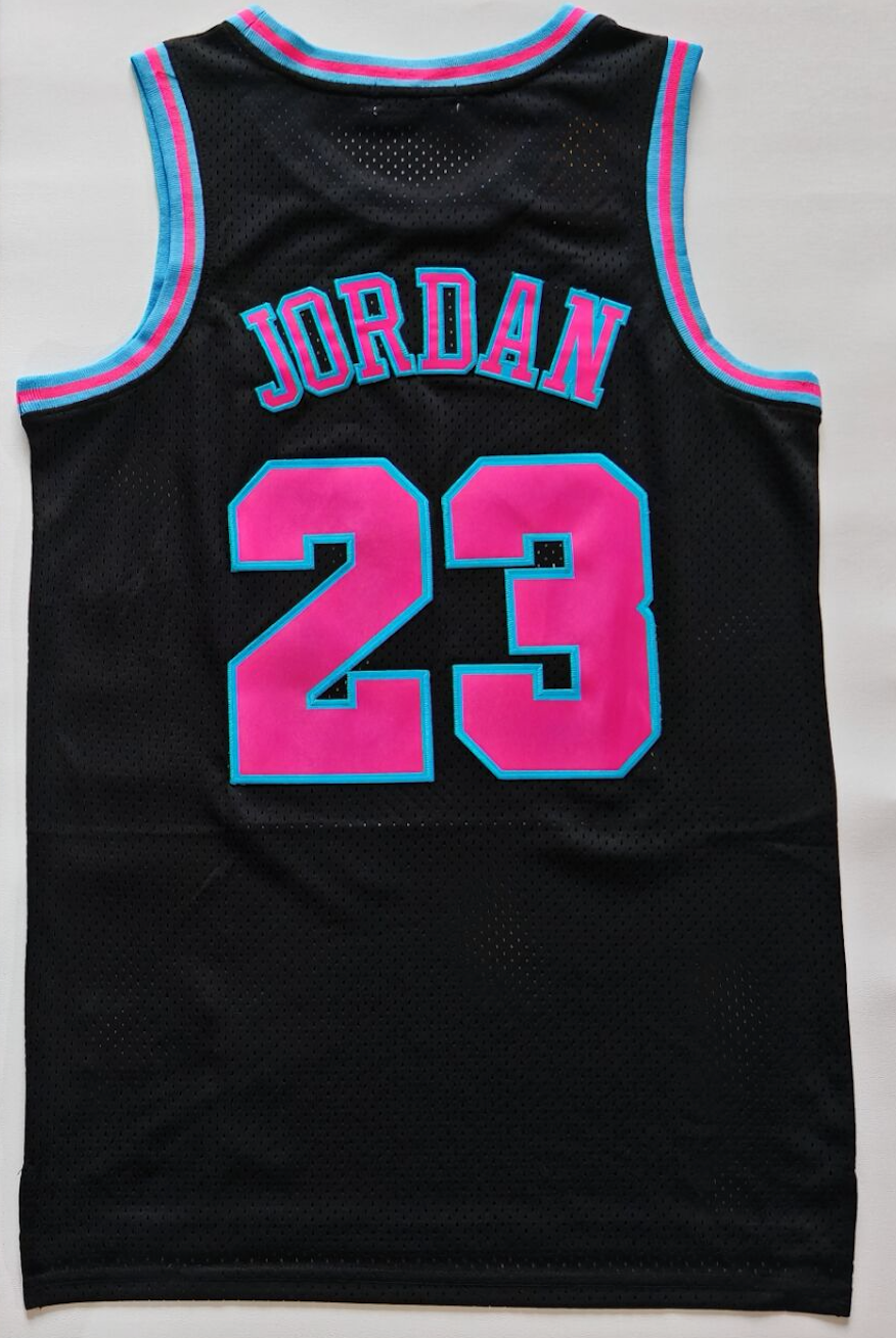 Michael Jordan Chicago Bulls Hardwood Classics SPECIAL EDITION (Black and Pink
