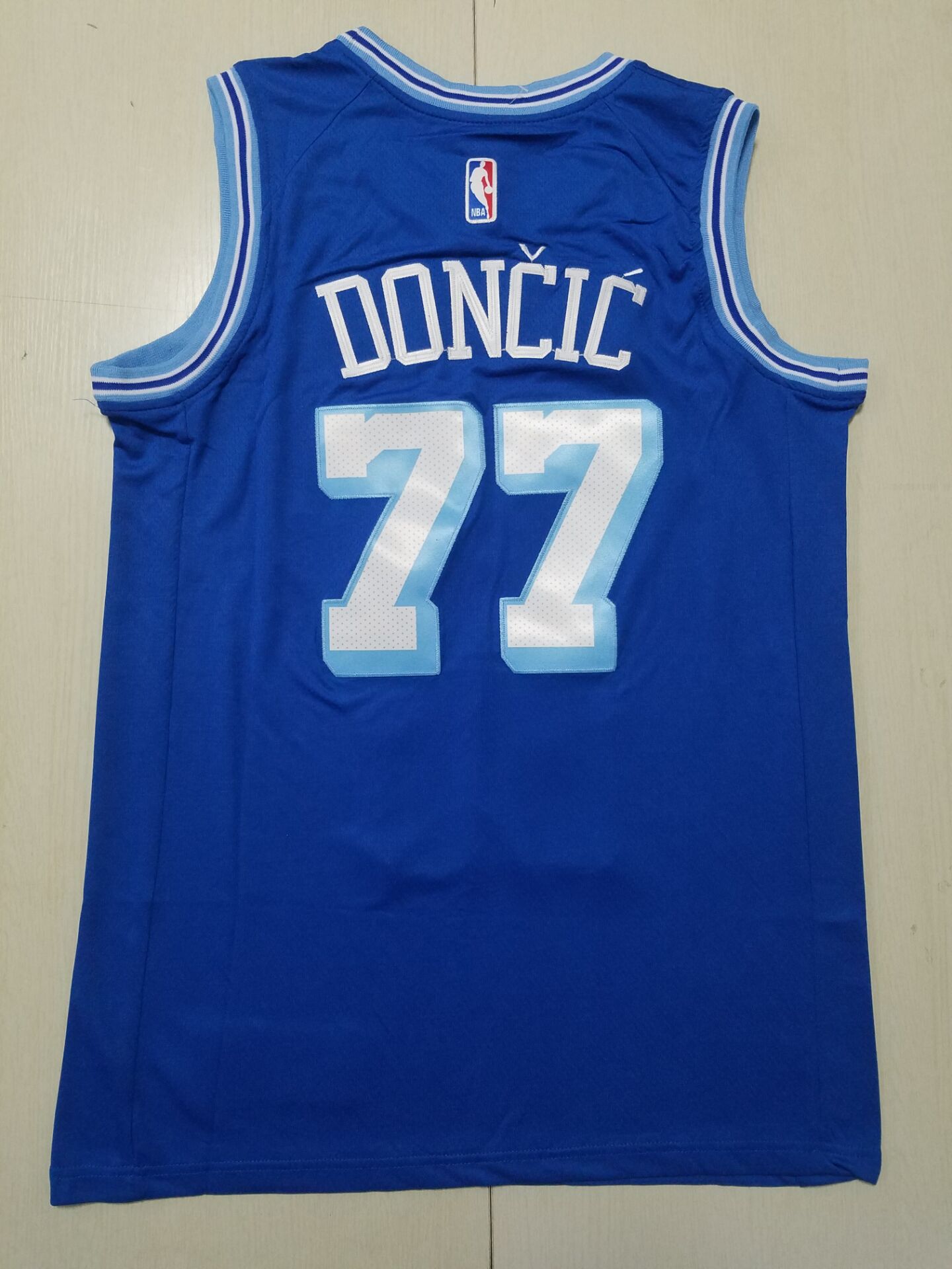 Los Angeles Lakers 2023-24 City Edition Blue & White Jersey